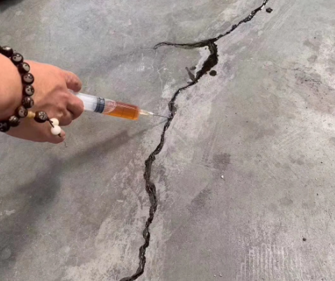 泉港混凝土裂缝修补技术详解​